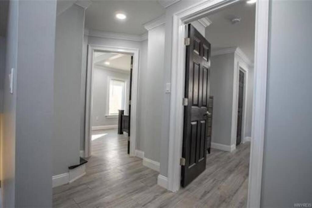 Home Away From Home On Lasalle - 3 Bd 2 Bth Slps 6 Niagara Falls Bagian luar foto